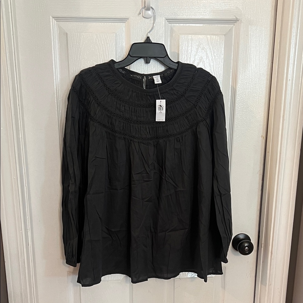 Old Navy Black Women's Blouse